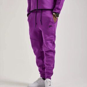 Nike Tech Fleece Bold Berry Black HV0959-505 Men’s Size 2XL